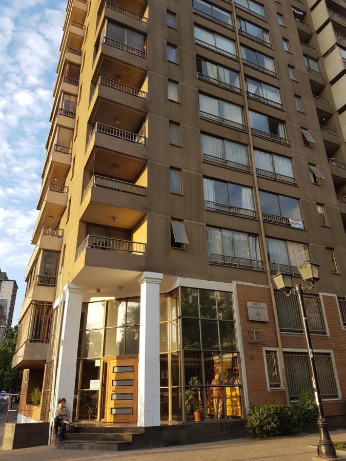 Amoblados San Isidro Apartment Сантяго Екстериор снимка